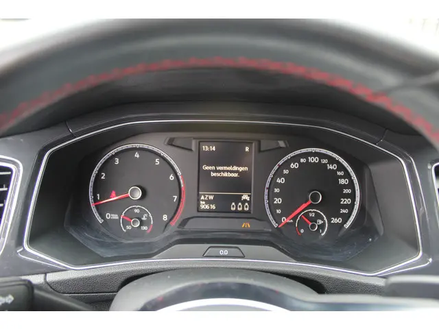 Volkswagen T-Roc 1.5 TSI Sport 2019 Benzine 24