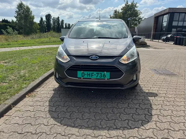 Ford B-MAX 2
