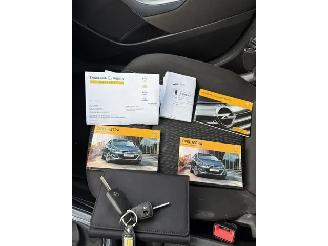 Opel Astra 1.4 Blitz 2014 Benzine 7