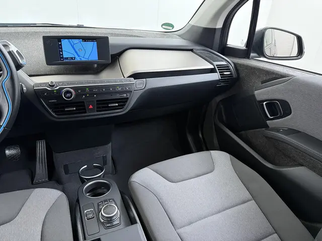 BMW i3 Basis 120Ah 42 kWh 2022 Elektrisch 24