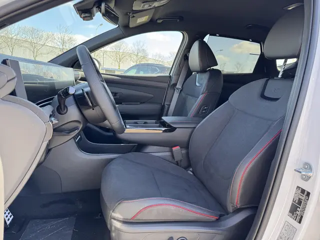 Hyundai Tucson 1.6 T-GDI PHEV N Line 2025 Hybride Benzine 9