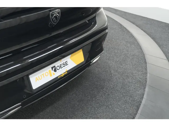 Peugeot 308 PureTech 130 Allure 2022 Benzine 23
