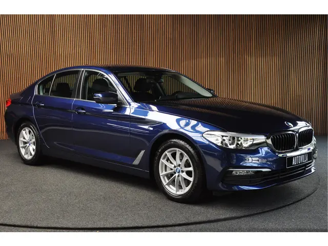 BMW 5 Serie 530i 2018 Benzine 3
