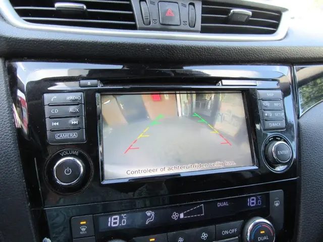 Nissan QASHQAI 1.2 Acenta met trekhaak 2016 Benzine 30