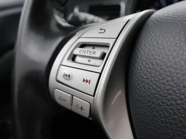 Nissan Pulsar 1.2 DIG-T N-VISION + TREKHAAK 2017 Benzine 18