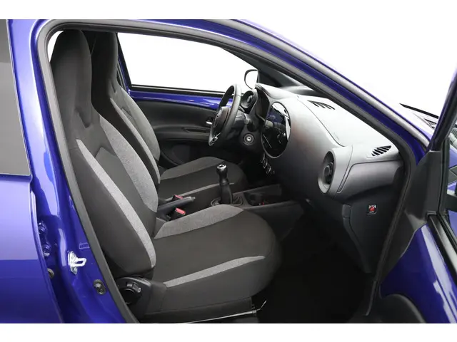 Toyota Aygo X 1.0 VVT-i MT Play 2025 Benzine 22