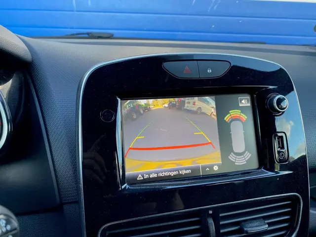 Renault Clio Estate 0.9 TCe Intens 2019 Benzine 20