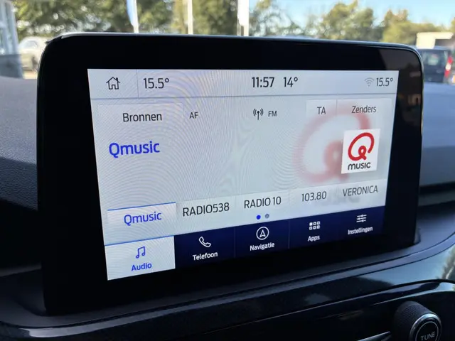 Ford Kuga HELAAS VERKOCHT!!! 2023 Hybride Benzine 37