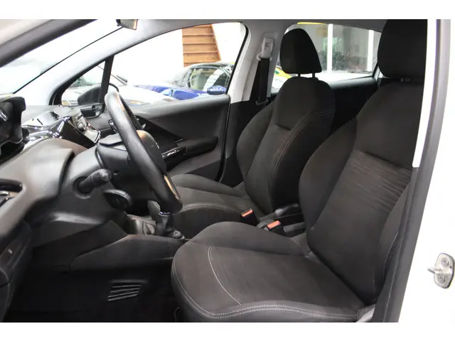 Peugeot 208 1.0 VTi Access 2013 Benzine 5