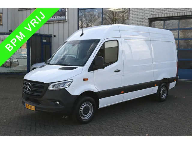 Mercedes-Benz Sprinter 317 CDI L2H2 Pro 2024 Diesel