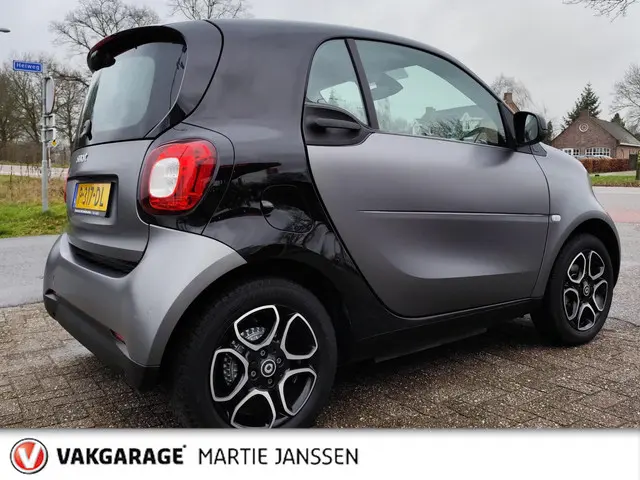 Smart Fortwo EQ Comfort PLUS 18 kWh - 2019 Elektrisch 5
