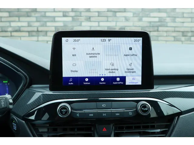 Ford Kuga 2.5 PHEV ST-Line X 2023 Hybride Benzine 46