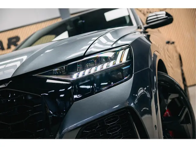 Audi RSQ8 4.0 TFSI quattro 2021 Benzine 2