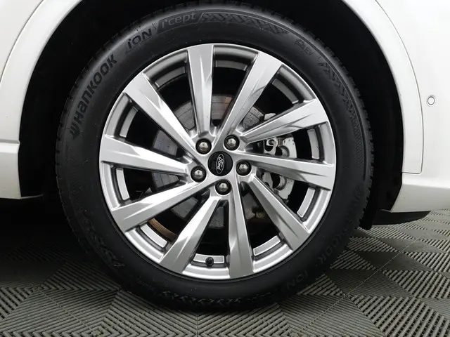 Ford Kuga 2.5 PHEV Vignale Aut- 2021 Hybride Benzine 34