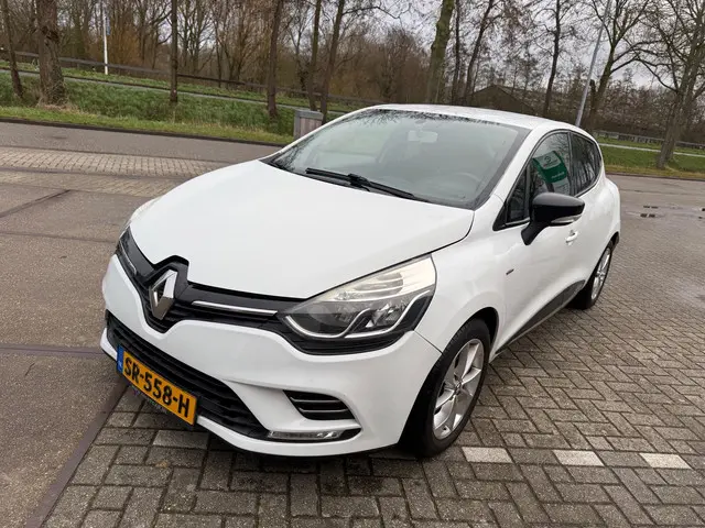 Renault Clio 1.2 Night & Day 2016 Benzine 27