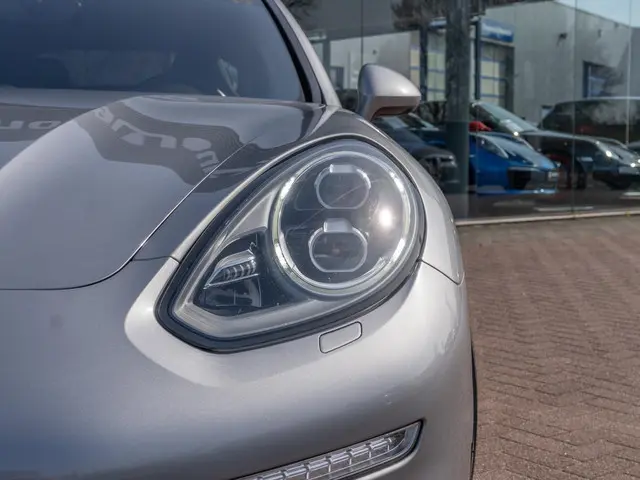 Porsche Panamera 3.0 4S 2015 Benzine 20