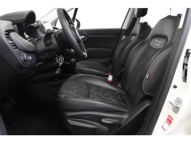 Fiat 500X Cross 1.3 FireFly Turbo 150 2021 Benzine 12