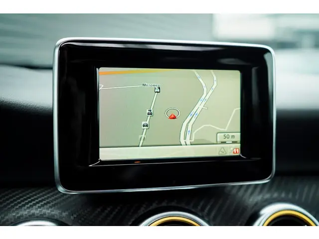 Mercedes-Benz A-Klasse 250 Sport 2014 Benzine 42