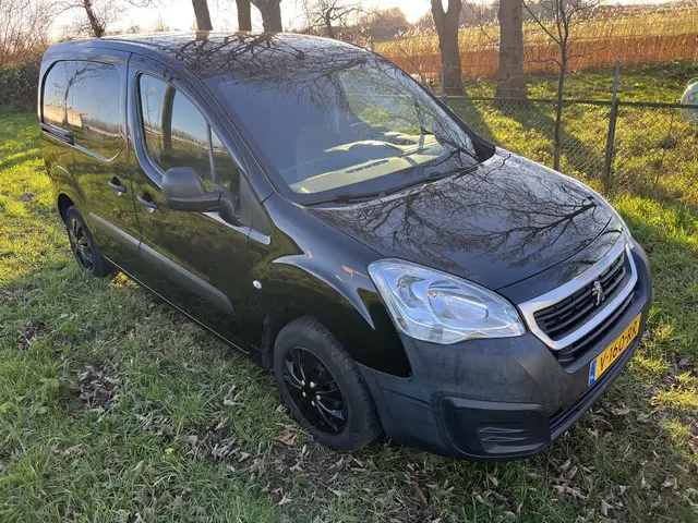 Peugeot Partner 120 1.6 BlueHDi 75 Premium 2018 Diesel 16