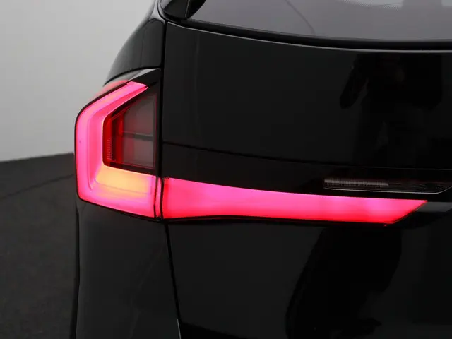 BMW X1 xDrive25e 2026 Hybride Benzine 10