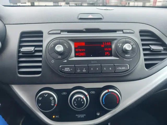 Kia Picanto 1.0 CVVT ComfortLine 2015 Benzine 9