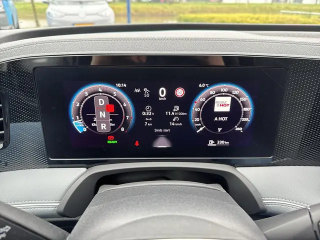Volkswagen Passat Variant 1.5 eTSI Business 2024 Benzine 16