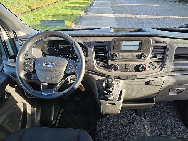 Ford Transit 2.0 2023 Diesel 8