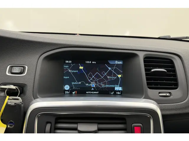 Volvo S60 1.5 T2 Kinetic Automaat 2016 Benzine 21