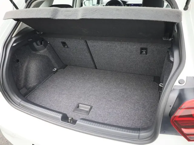 Volkswagen Polo 1.0TSI/95PK DSG Comfortline 2021 Benzine 19