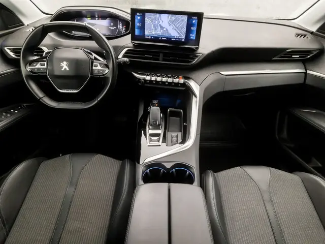 Peugeot 3008 1.2 PureTech Allure Sport 2021 Benzine 6