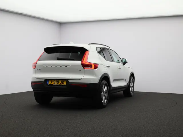 Volvo XC40 T3 Automaat 2019 Benzine 22