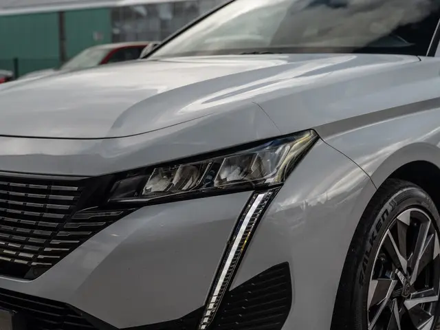 Peugeot 308 YHZT-D21700 2024 Diesel 10