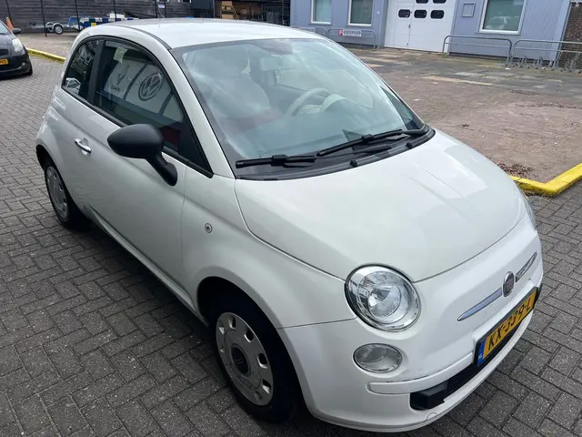 Fiat 500 1.2 Easy 10-2012 140000km 4995eu 2012 Benzine 4