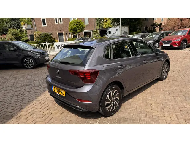 Volkswagen Polo 1.0 TSI Life 2023 Benzine 7
