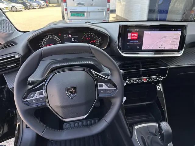 Peugeot 208 1.2 Style 2025 Benzine 12