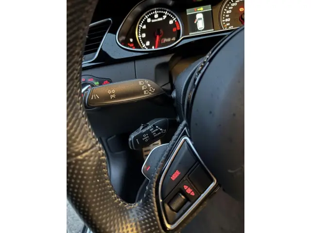 Audi RS4 A4 Avant 4.2 FSI quattro 2013 Benzine 17