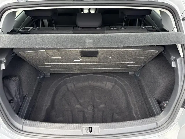 Volkswagen Golf 1.0 TSI Comfortline 2015 Benzine 31