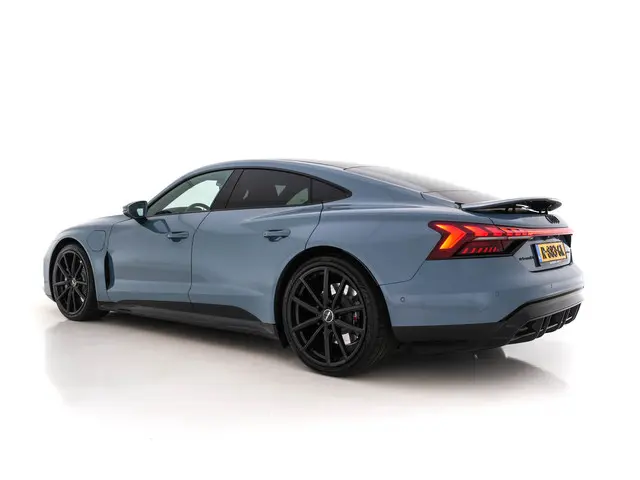 Audi e-tron GT 93 kWh AWD [ 3-Fase ] {SOH-91%} 2022 Elektrisch 4