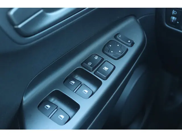 Hyundai Kona EV COMFORT 64 KWH 2020 Elektrisch 24