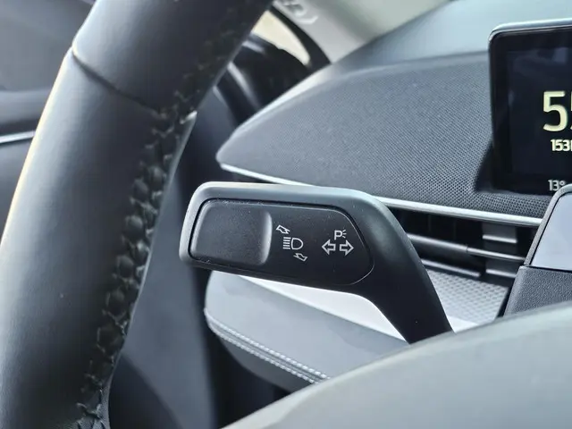 Ford Mustang Mach-E RWD 75 kWh 2021 Elektrisch 14