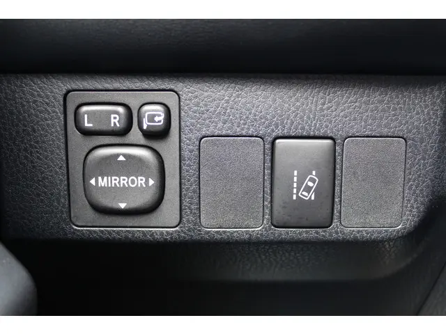 Toyota RAV4 2.5 Hybrid Energy 2018 Hybride Benzine 26