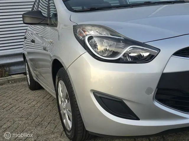 Hyundai ix20 1.4i i-Drive | NAP | Airco 2013 Benzine 34