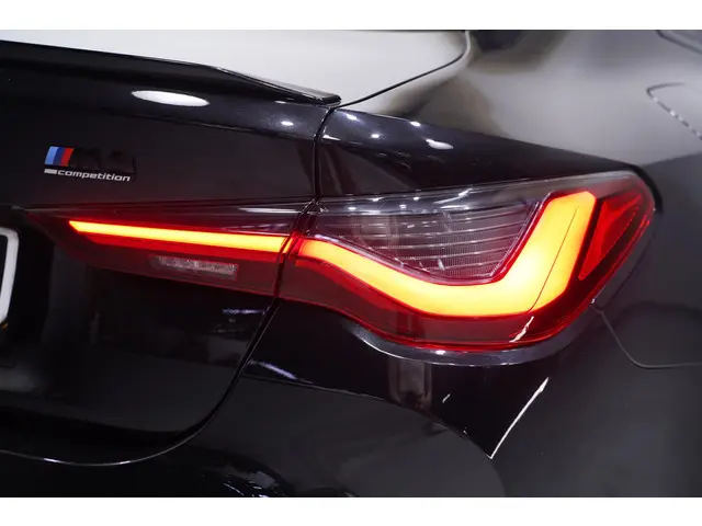 BMW M4 4-serie Coupé Competition 2021 Benzine 22