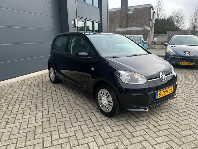 Volkswagen up! 1.0 move up! BlueMotion 2014 Benzine 2