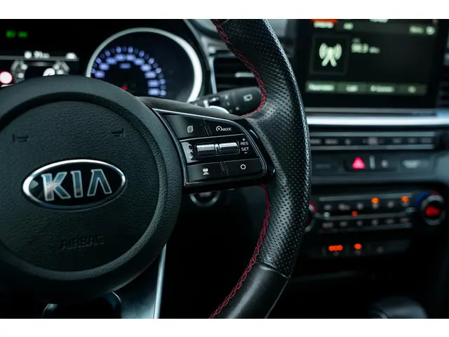 Kia Ceed 1.6 T-GDi GT 2019 Benzine 20