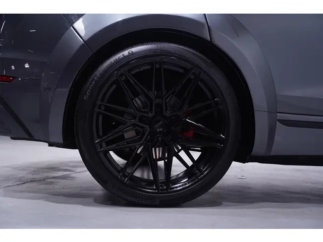 Audi Q8 55 TFSI quattro 2019 Benzine 29