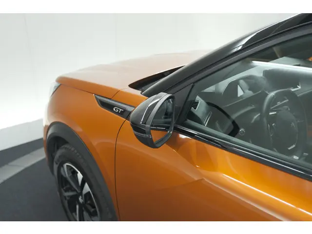 Peugeot 2008 PureTech 130 GT Pack 2022 Benzine 19