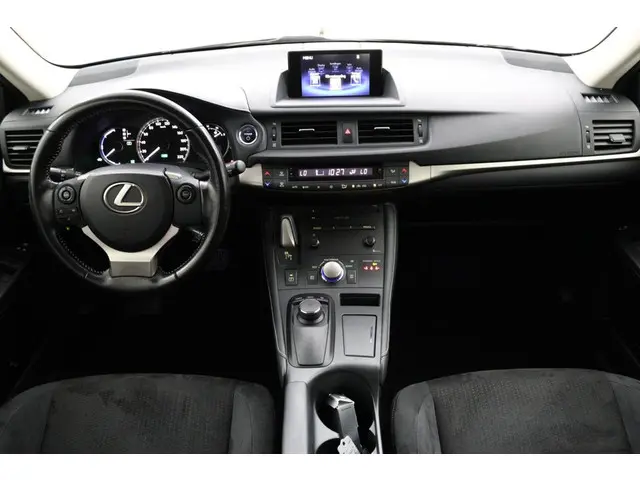 Lexus CT 200h Business Line 2017 Hybride Benzine 4