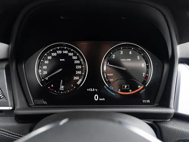 BMW 2 Serie Gran Tourer 218i 2022 Benzine 25