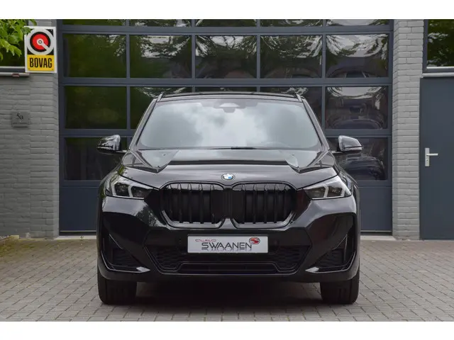 BMW X1 sDrive18i 2024 Benzine 2
